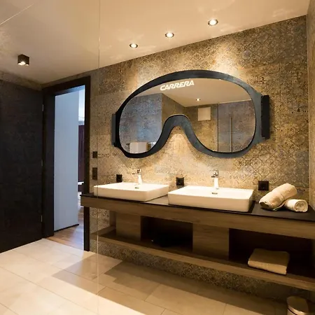 Der Wolf -suiten Appartement Sankt Anton am Arlberg