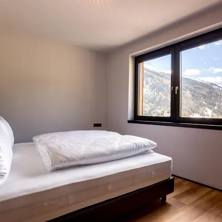 Der Wolf -suiten Apartment Sankt Anton am Arlberg