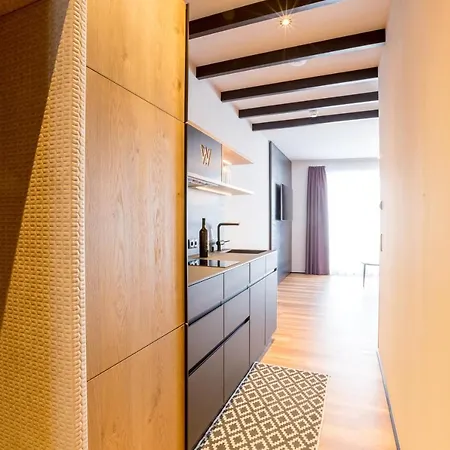 Der Wolf -suiten Apartment *