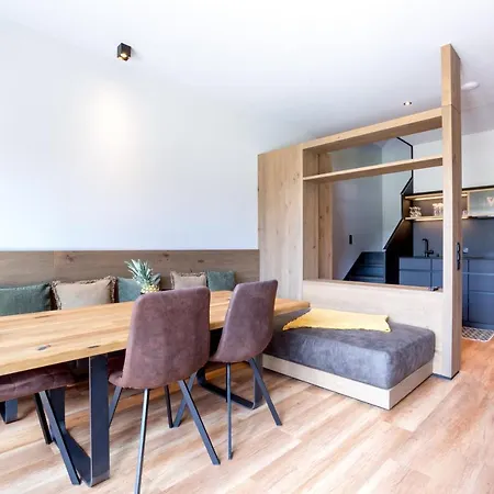 Apartment Der Wolf -suiten Sankt Anton am Arlberg