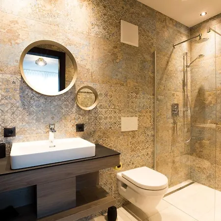 דירה Der Wolf -suiten