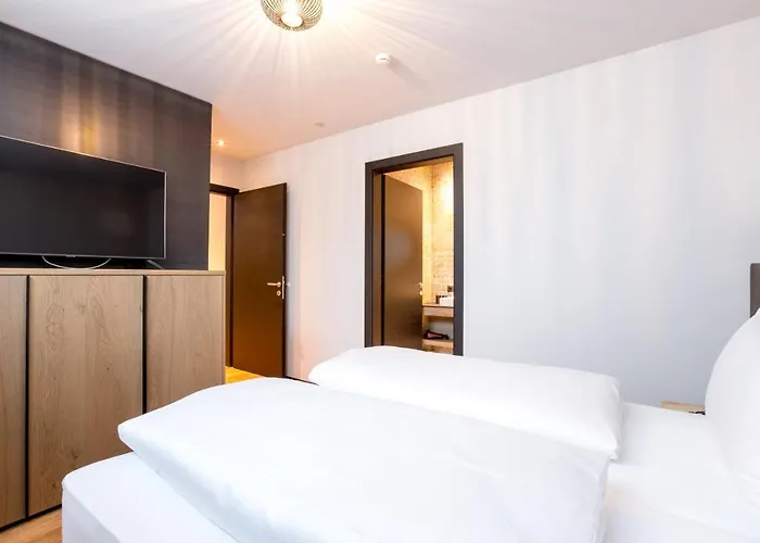 Der Wolf -suiten Санкт-Антон-ам-Арльберг