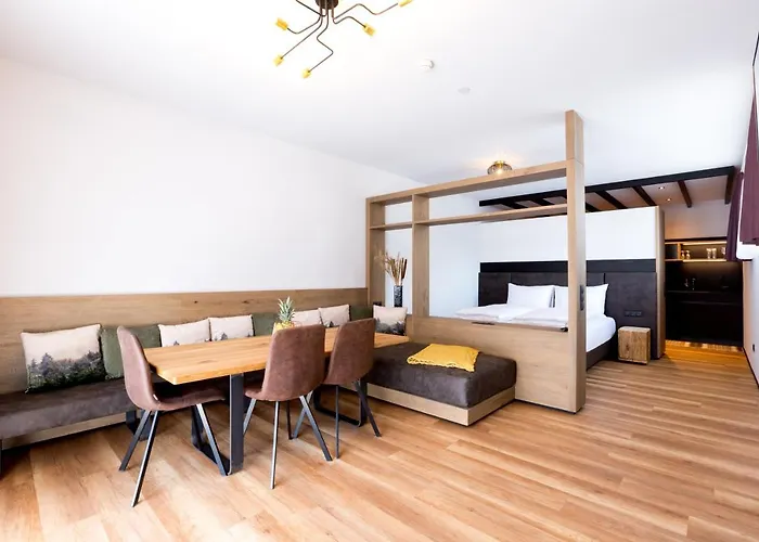 Der Wolf -suiten Апартаменты